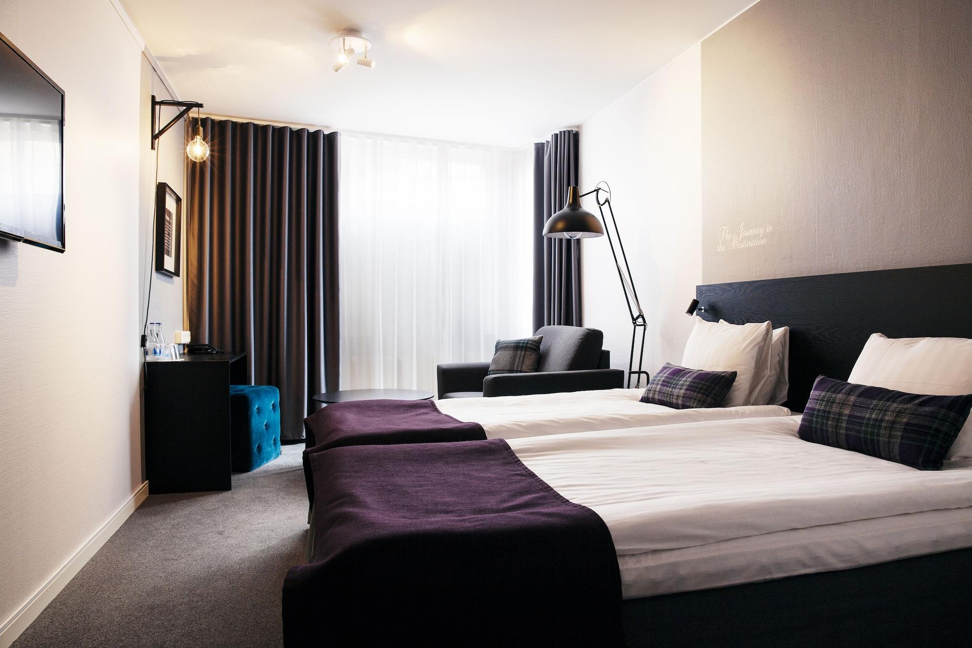 Hotel Western 3*
