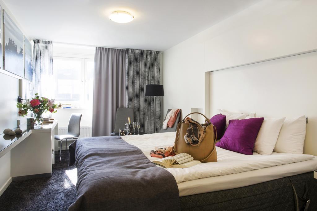 Hotel Western 3*