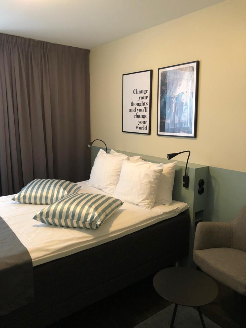 Hotel Western