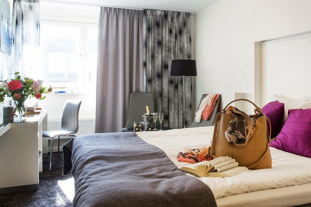 Western Hotelli 3*